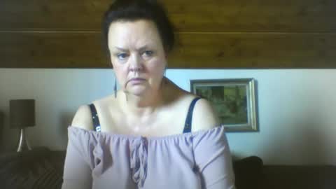 Snapshot of tiffanymature chatting on September 16, 2025, 8:48 am TiffanyMature online show from September 16, 2025, 8:48 am