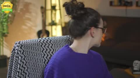 tiffanyriox online show from April 1, 2026, 11:46 pm