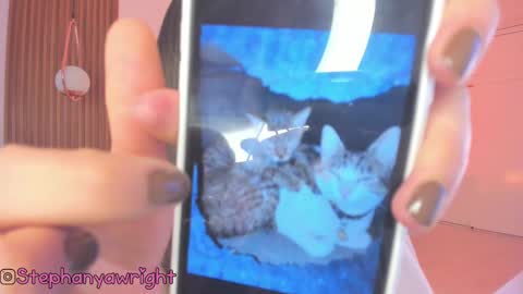 Tiffany online show from September 19, 2025, 1:23 pm