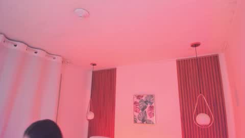 Tiffany online show from November 16, 2025, 1:17 pm