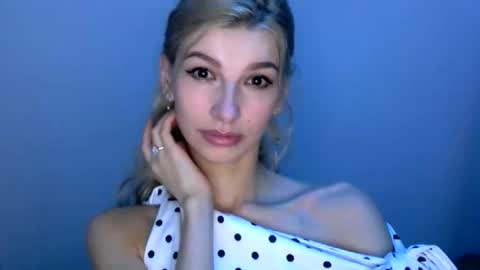 Ask me online show from May 9, 2026, 9:42 pm