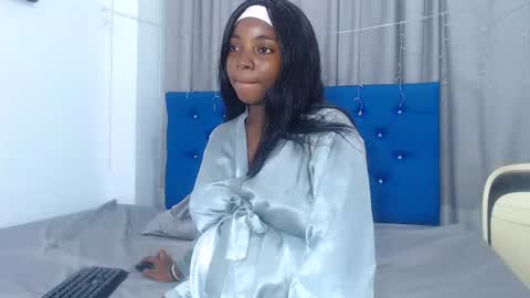 Snapshot of tight_ebony chatting on February 5, 2025, 3:45 am Ashley online show from February 5, 2025, 3:45 am