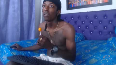 Snapshot of tight_ebony chatting on February 21, 2025, 9:45 am Ashley online show from February 21, 2025, 9:45 am
