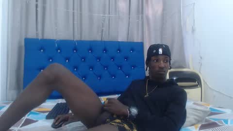 Snapshot of tight_ebony chatting on February 28, 2025, 2:09 pm Ashley online show from February 28, 2025, 2:09 pm