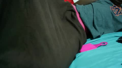 tight_pussie online show from April 13, 2026, 10:37 pm