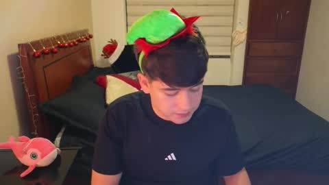 Snapshot of tightncuteass chatting on November 8, 2025, 12:55 am Camilo online show from November 8, 2025, 12:55 am