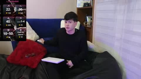 Snapshot of tightncuteass chatting on February 17, 2026, 11:33 pm Camilo online show from February 17, 2026, 11:33 pm