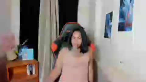 Snapshot of tightrosexoxo chatting on July 11, 2026, 5:32 am tightrosexoxo online show from July 11, 2026, 5:32 am