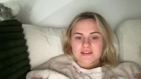 Lexi online show from November 24, 2025, 5:07 am