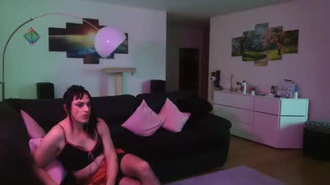 Snapshot of tiifanystar chatting on March 10, 2025, 8:04 am Tifanystitar online show from March 10, 2025, 8:04 am