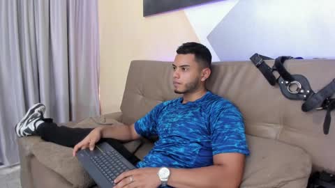 Snapshot of tiler_price chatting on January 31, 2025, 7:51 pm Tyler online show from January 31, 2025, 7:51 pm