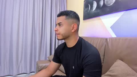 Snapshot of tiler_price chatting on February 18, 2025, 7:52 pm Tyler online show from February 18, 2025, 7:52 pm