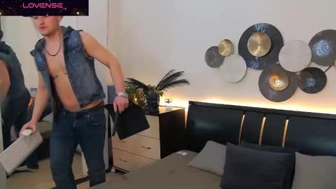 ask me online show from March 5, 2025, 6:01 pm