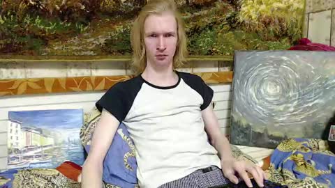 Snapshot of tima_drunk chatting on December 12, 2024, 1:28 pm Timofey online show from December 12, 2024, 1:28 pm