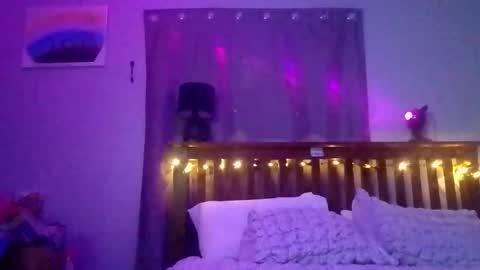 Snapshot of timbowwow chatting on December 22, 2025, 6:16 pm timbowwow online show from December 22, 2025, 6:16 pm