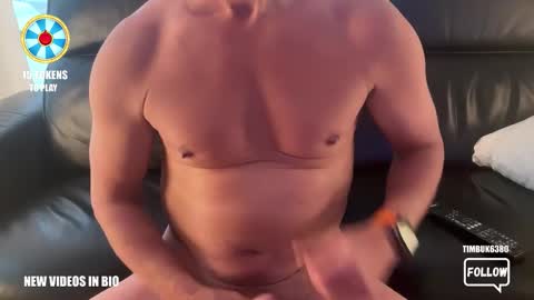 Snapshot of timbuk6380 chatting on January 9, 2026, 9:05 pm Timbuk6380 online show from January 9, 2026, 9:05 pm