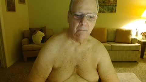 timealone120000 online show from October 5, 2025, 5:39 am