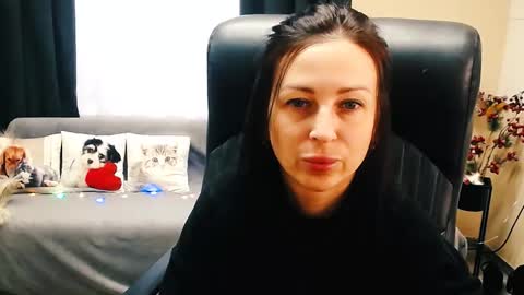 Luisa online show from October 1, 2025, 7:47 am