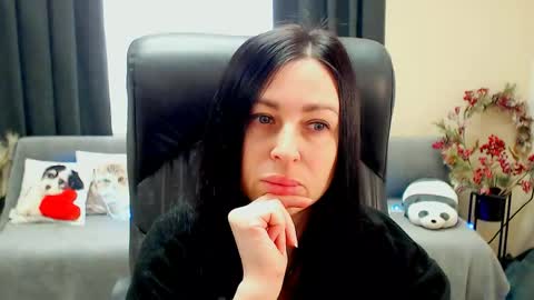 Luisa online show from April 30, 2026, 7:58 am