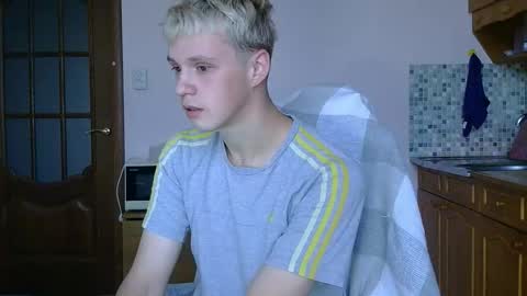 Snapshot of timkinky chatting on October 23, 2025, 5:51 am Tim WhiteS online show from October 23, 2025, 5:51 am