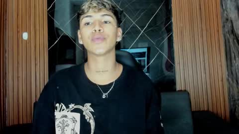 Snapshot of timmy_king777 chatting on December 20, 2025, 9:22 pm Timmy King -. online show from December 20, 2025, 9:22 pm