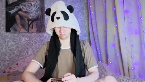 Snapshot of timothy_fox chatting on May 25, 2026, 7:20 pm Timothy Fox online show from May 25, 2026, 7:20 pm