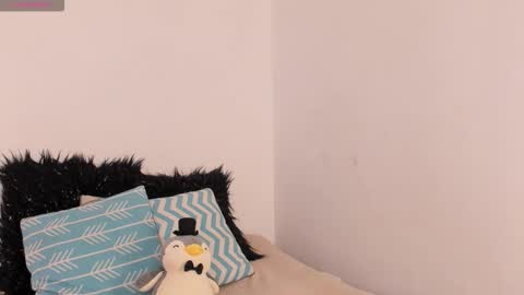 Timothy 21 years old online show from November 4, 2025, 7:46 pm