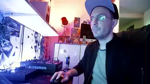 m0rty Kitty online show from January 4, 2025, 4:54 pm