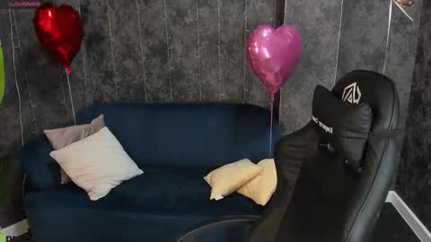 Snapshot of tina_hicks chatting on February 12, 2026, 9:26 am Stella online show from February 12, 2026, 9:26 am