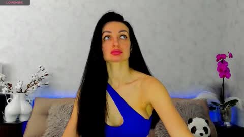 Tina online show from March 23, 2026, 11:58 am