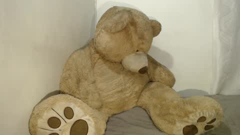 tinaa_williams online show from February 21, 2025, 11:33 am