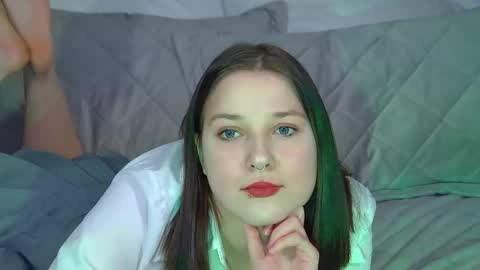 TinaBurton online show from January 15, 2026, 4:11 pm