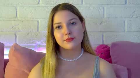 Snapshot of tinaburton chatting on June 17, 2026, 4:30 pm TinaBurton online show from June 17, 2026, 4:30 pm