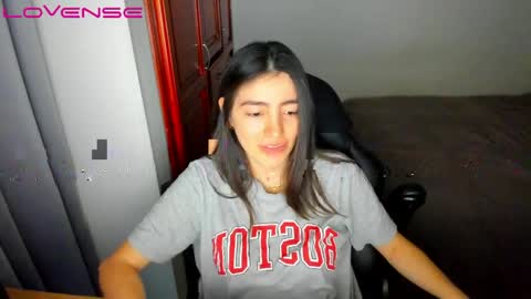 Tina online show from April 17, 2026, 9:40 pm