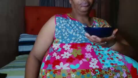 tinagiant online show from April 21, 2026, 8:09 am