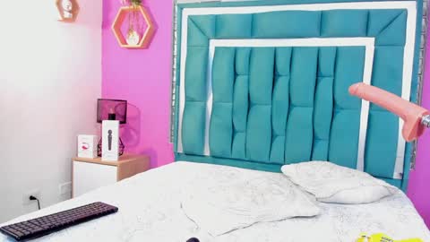 Tina online show from December 27, 2024, 10:48 pm