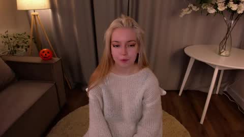 Annie online show from October 29, 2025, 9:49 pm