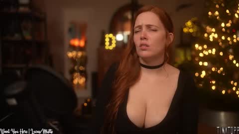 Snapshot of tinatopp chatting on December 16, 2025, 1:21 am Tina - online show from December 16, 2025, 1:21 am