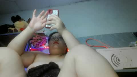 Snapshot of tini_bei chatting on July 21, 2026, 4:31 pm tini_bei online show from July 21, 2026, 4:31 pm
