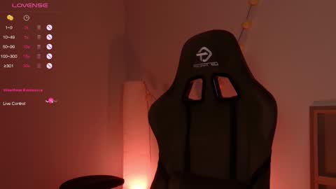 Polly online show from September 24, 2025, 9:29 pm