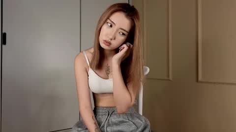 Tina online show from September 30, 2025, 8:41 am