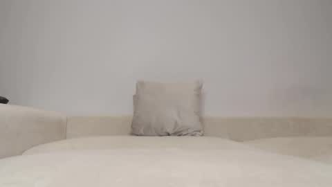 Snapshot of tinnysexygirl chatting on March 7, 2025, 7:19 am MissMagicLegs online show from March 7, 2025, 7:19 am