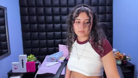 tiny online show from February 11, 2026, 4:06 am