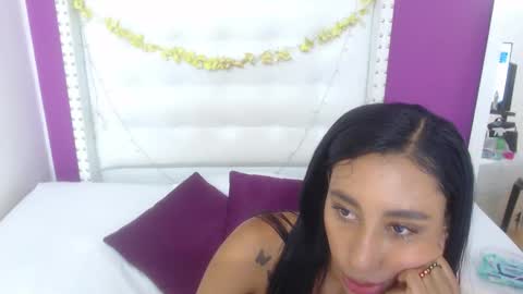 tiny_sarah1 online show from October 27, 2025, 11:52 pm