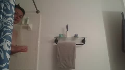 tinyassbossymilf online show from February 17, 2026, 1:29 pm