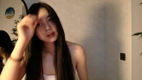 Snapshot of tinykawaii chatting on April 5, 2026, 1:36 am Tina extra tips in PVT online show from April 5, 2026, 1:36 am