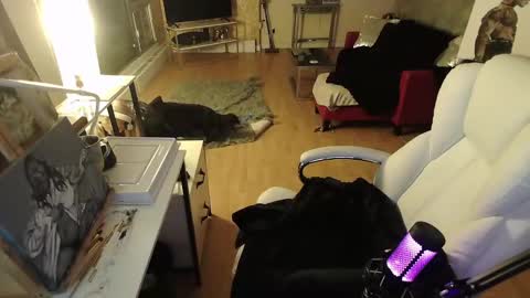 stage Kylie Sinner  brand CLITBAIT online show from January 25, 2025, 1:32 am