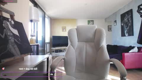 Snapshot of tinykylie chatting on May 20, 2026, 11:16 am stage Kylie Sinner brand CLITBAIT online show from May 20, 2026, 11:16 am