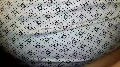 tinypecker6 online show from April 15, 2026, 7:58 pm