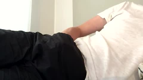 tippedrobin4830 online show from October 16, 2025, 1:01 pm